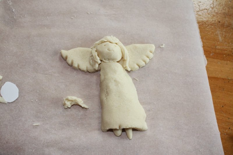 Ангелочек из соленого теста