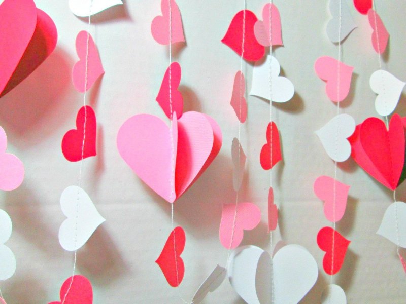 Гирлянда из сердечек