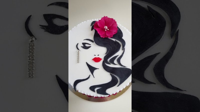 Торт с лицом девушки