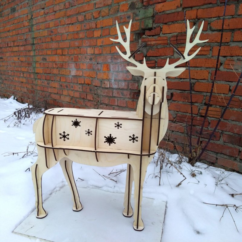 Олень из фанеры
