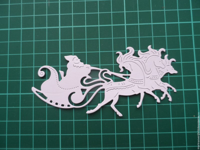 Тройка коней вытынанка