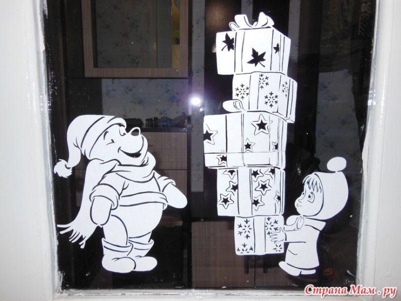 Трафареты на окна подарки