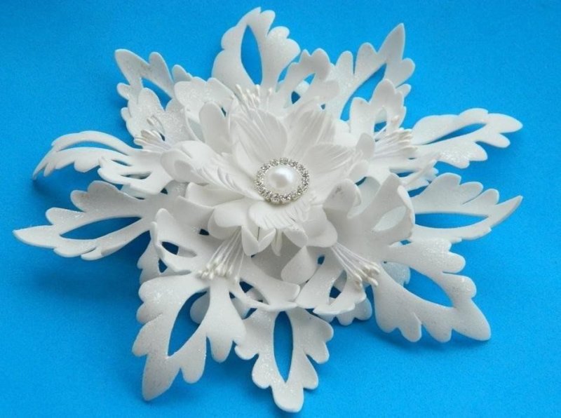 Фоамиран новогодние снежинки