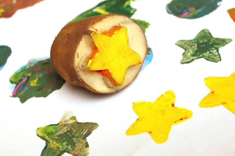 Рисование штампами из картофеля