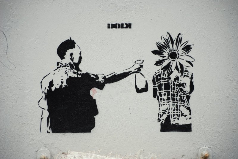 Трафареты граффити на стену