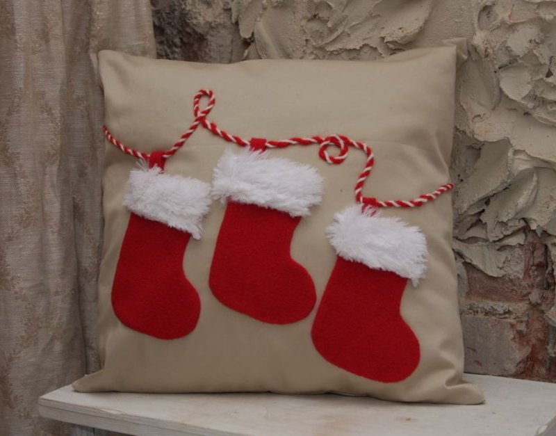 Новогодние подушки