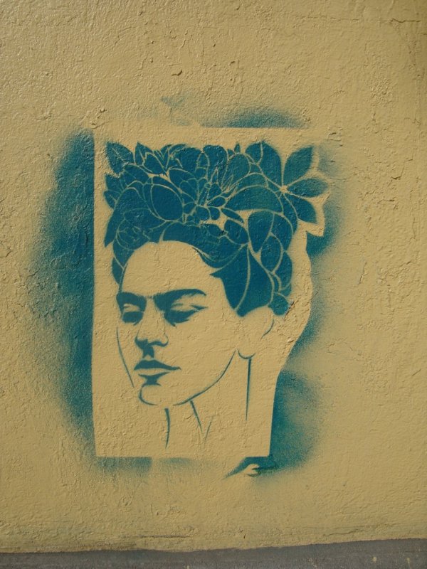 Трафаретное граффити