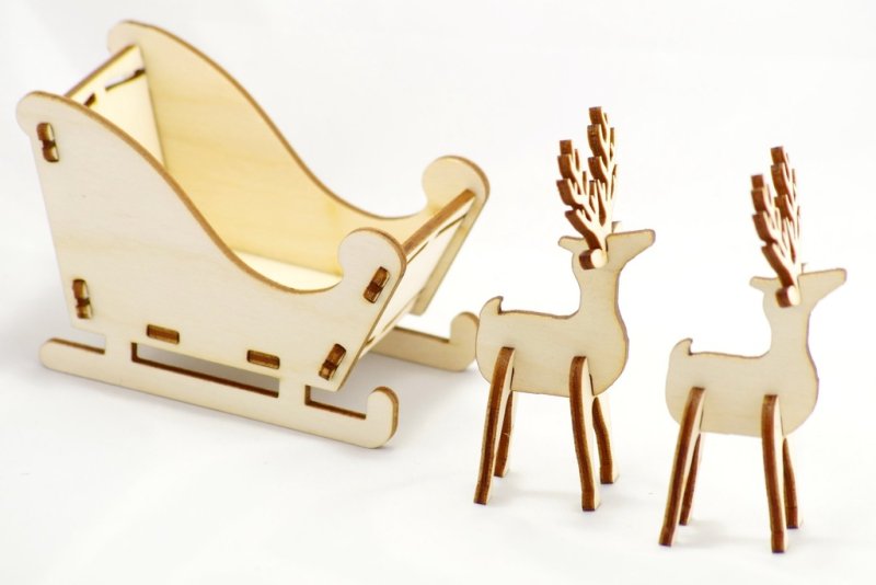 Новогодние сани из фанеры