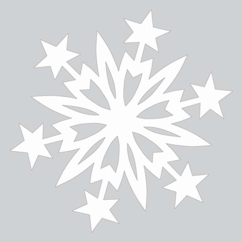 Украшение окон снежинками