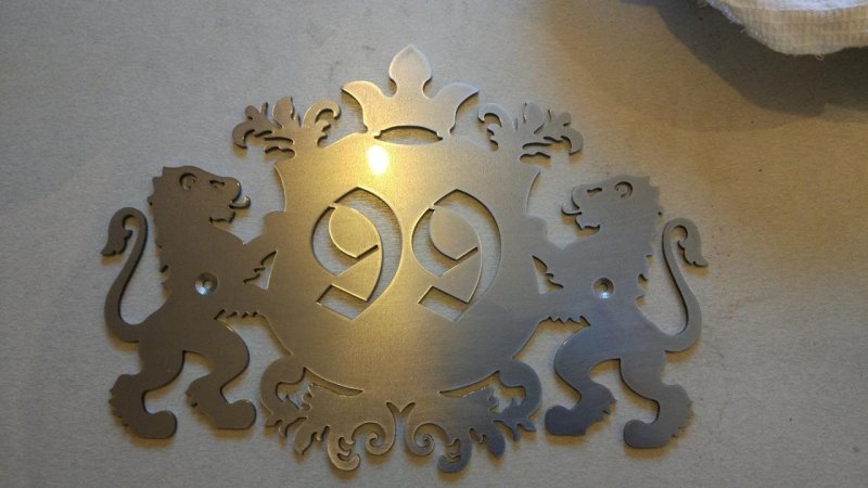 Таблички на лазерном станке