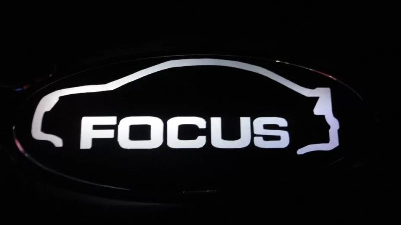 Ford Focus эмблема