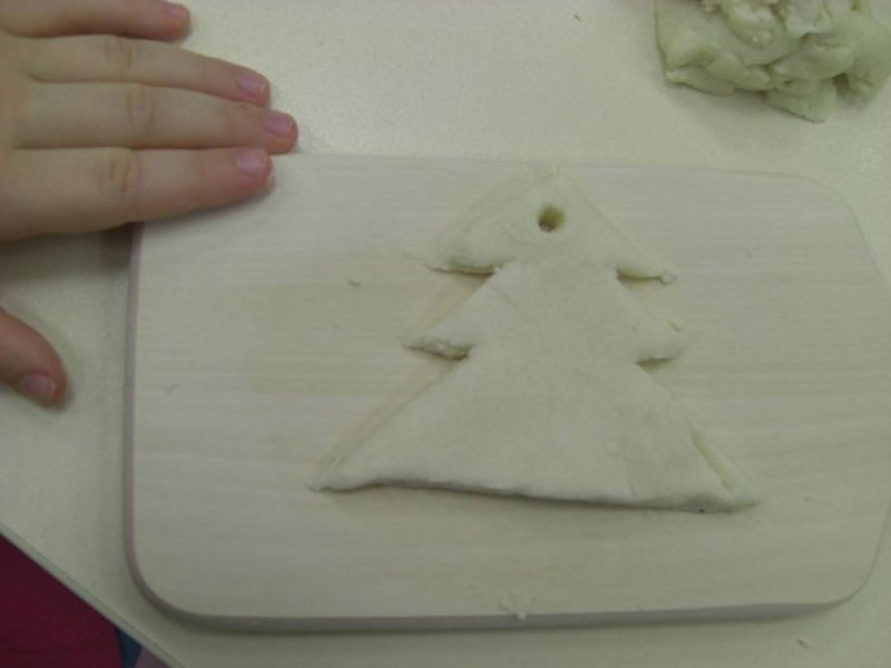 Елочка из соленого теста