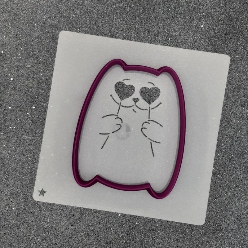 Пряники котята трафарет