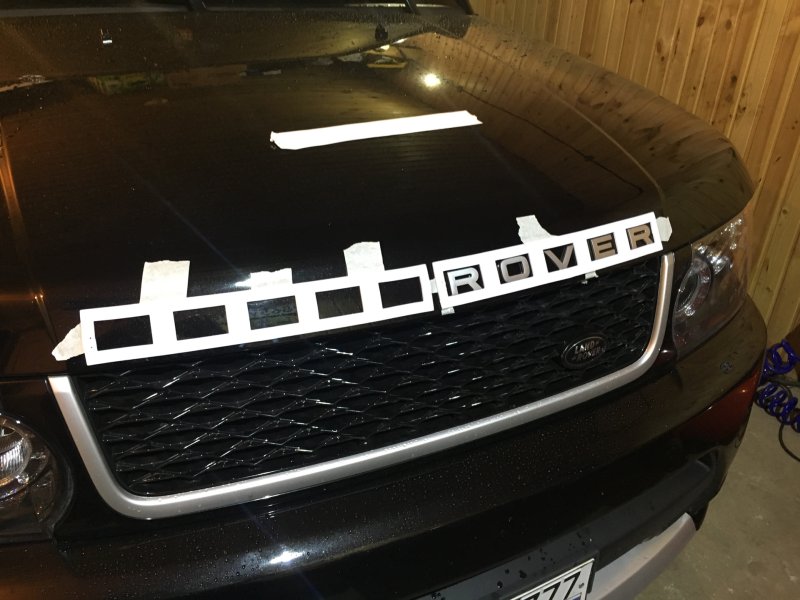 Буквы на капот range Rover