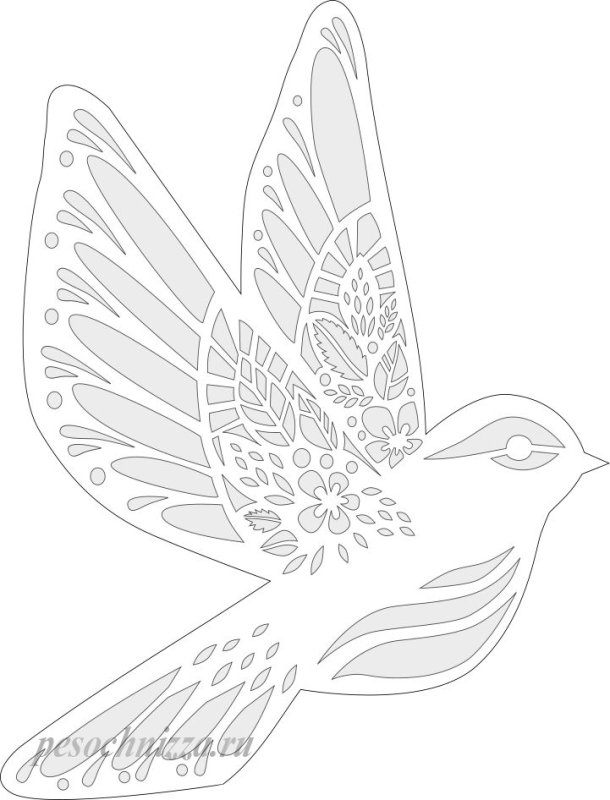 Ажурное вырезание птицы