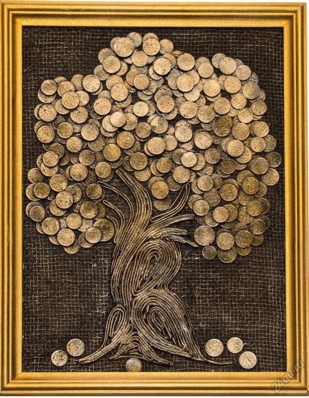 Панно дерево из монет