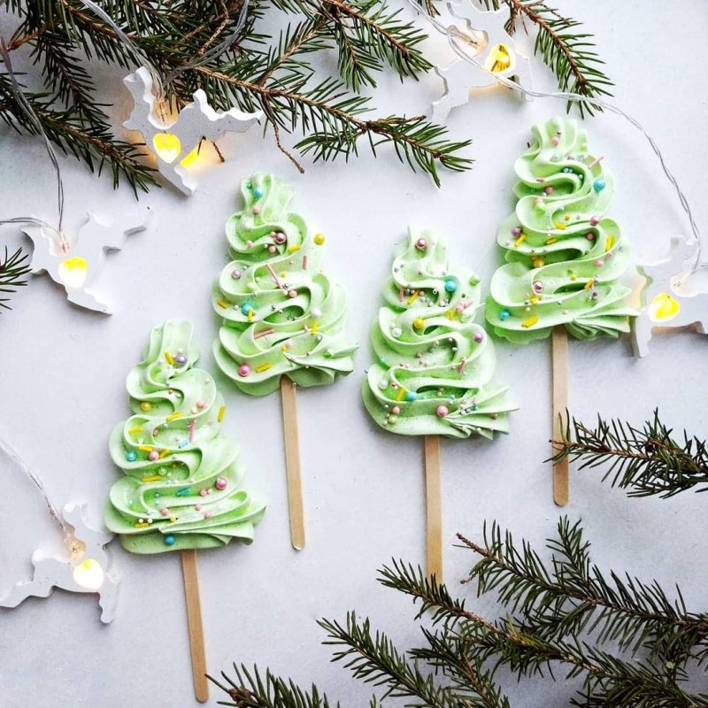 Елки елочки из безе на торт