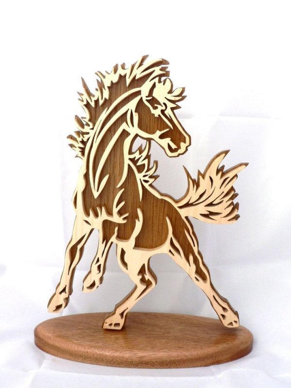 Лошадь из фанеры