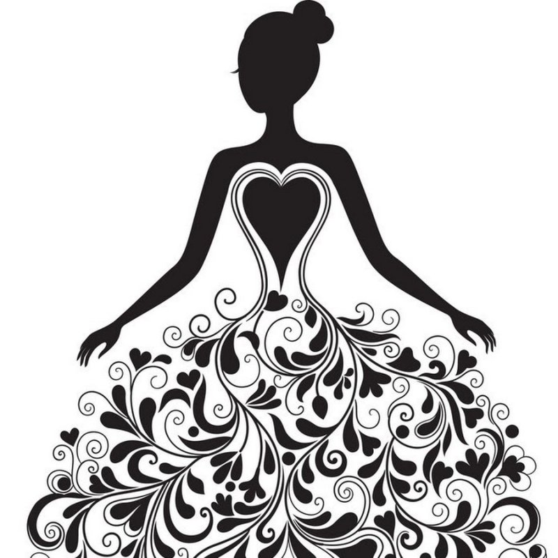 Силуэт девушки в длинном платье