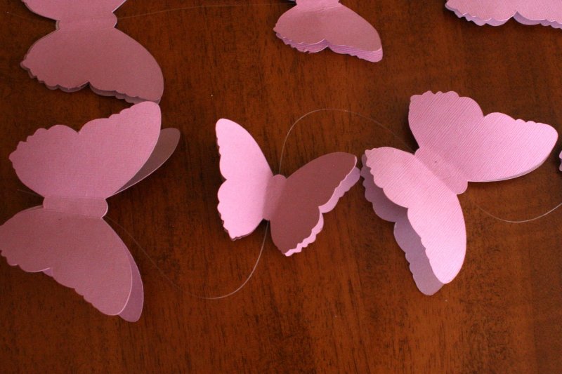 Бабочка из бумаги