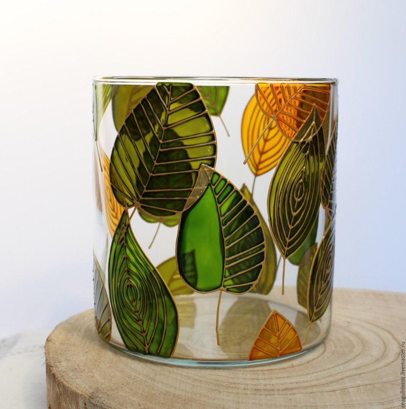 Витраж на вазе