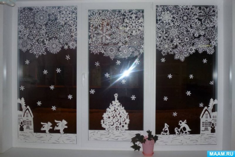 Снежинки на окна