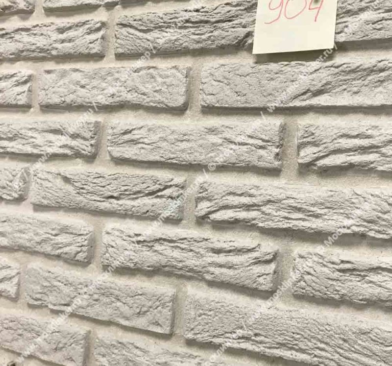 Покраска декоративного кирпича из штукатурки