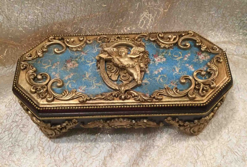 Шкатулки Мириан Келлер