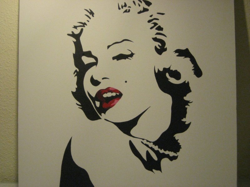 Трафарет Мерлин Монро на стену
