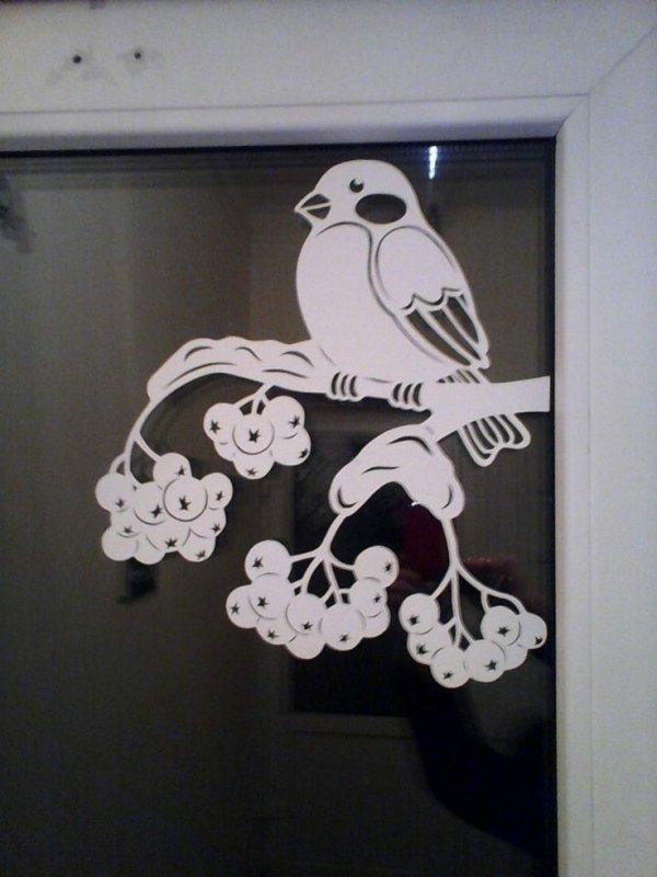 Украшения на окна из бумаги