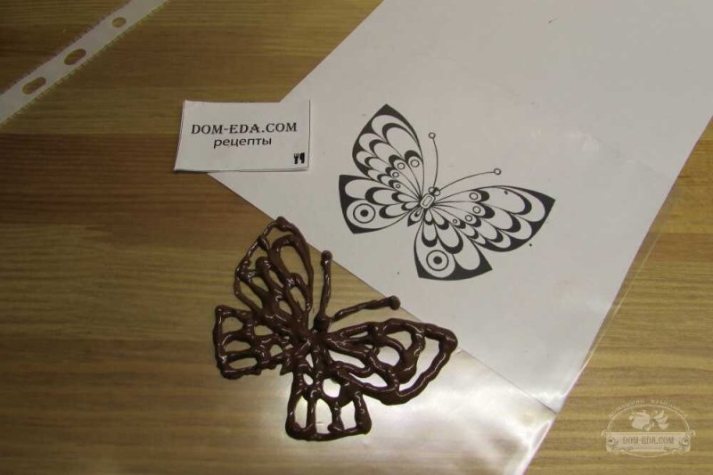 Трафарет бабочки для торта из шоколада