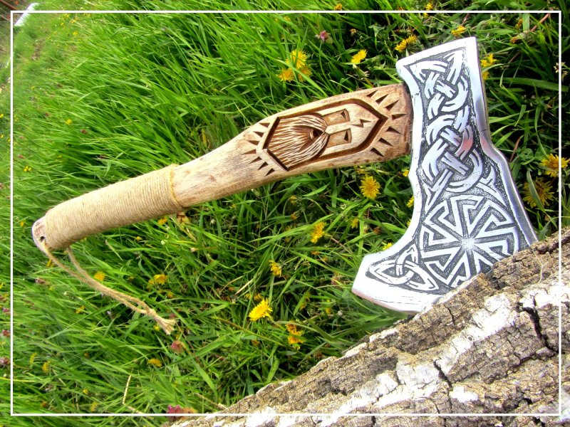 Славянские узоры на Топорах
