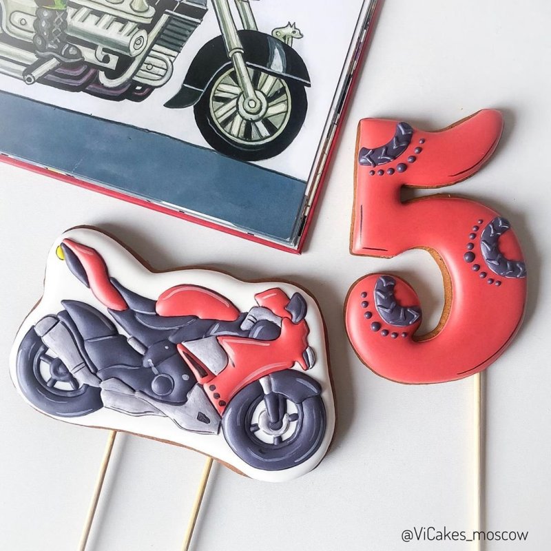 Пряник для байкера