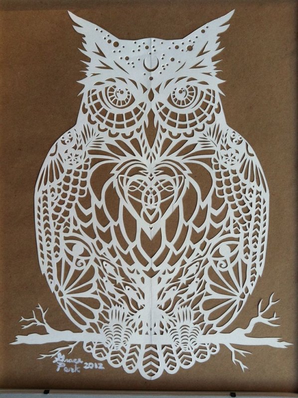 Ажурная вырезка из бумаги