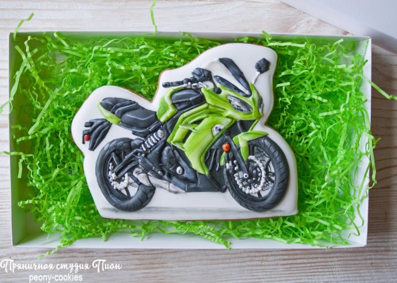 Пряник мотоцикл с мотоциклистом