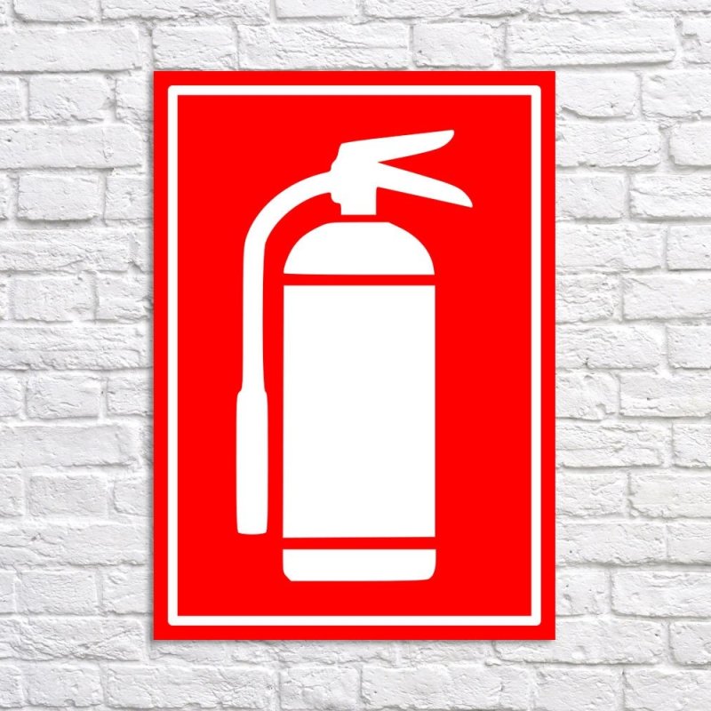 Знак огнетушитель f04 100х100