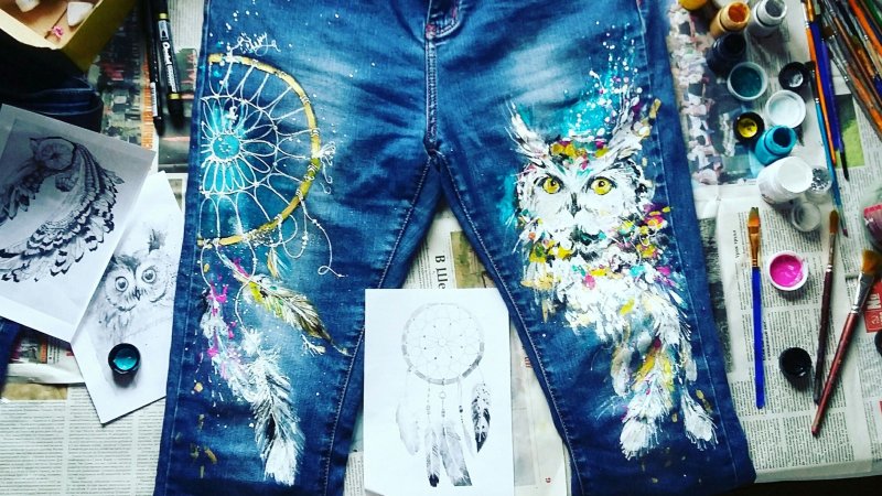 Расписать джинсы акриловыми красками