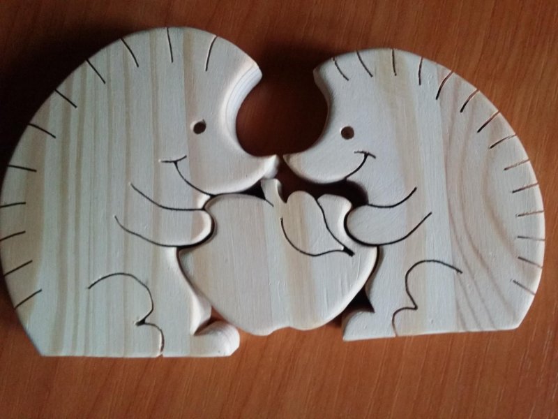 Вырезаем лобзиком