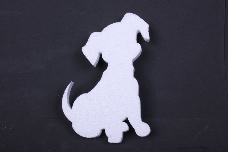 Вырезанные фигуры из пенопласта