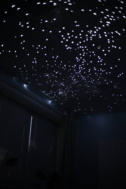 Натяжной потолок звездное небо