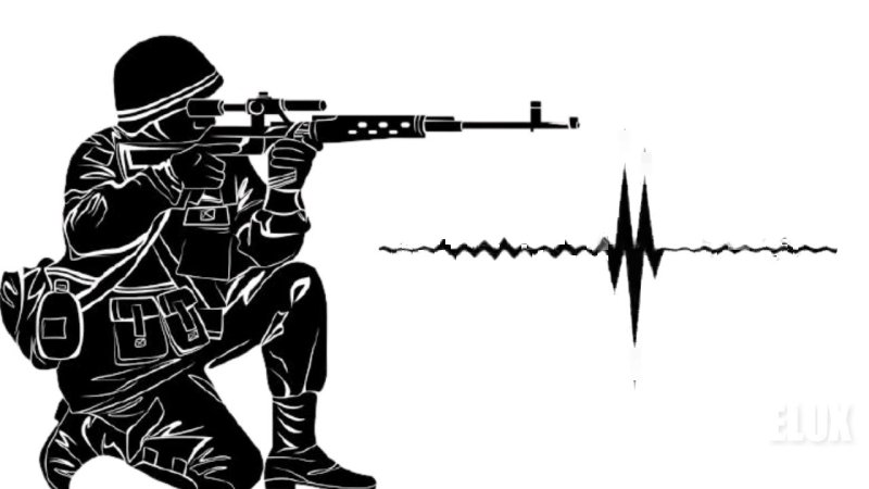 Силуэт бойца с автоматом