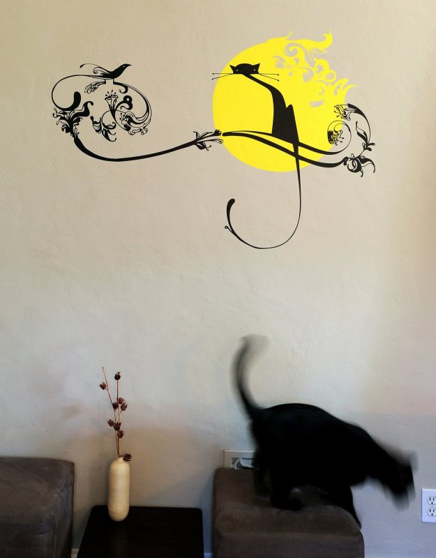 Декор кошка на стену