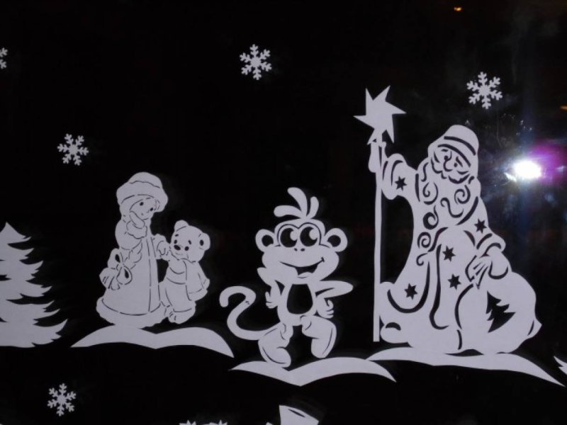 Окна на новый год украшаем дед Мороз