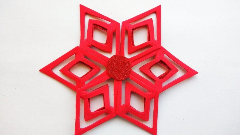 Красный Снежинка форма