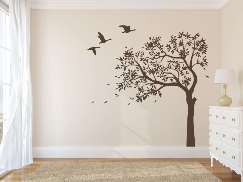 Декор стены деревом