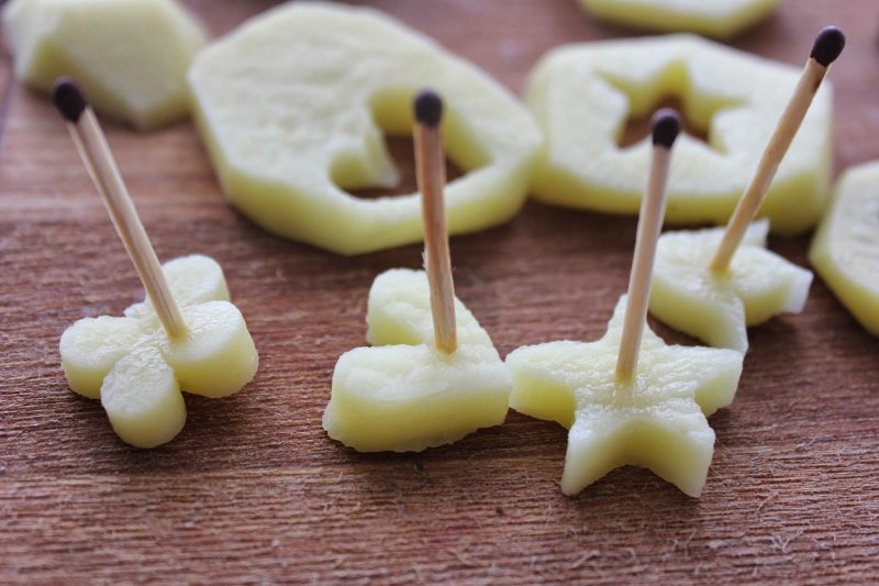 Штамп из картошки