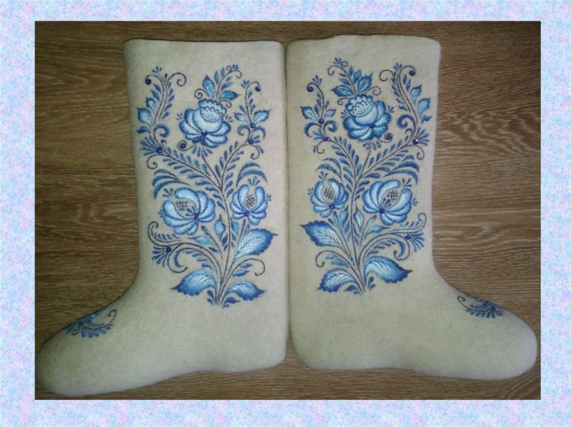 Роспись валенок