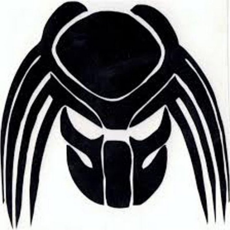 Хищник черно белый