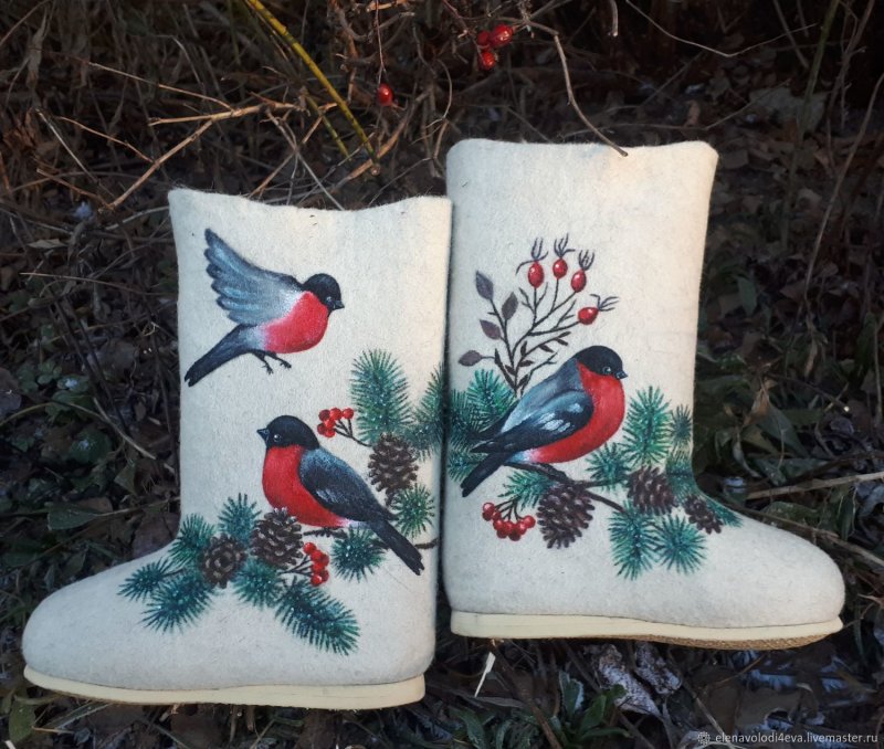 Разрисовать валенки