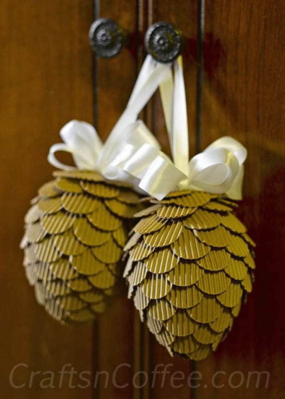 Новогодние украшения из гофрокартона